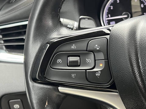 2023 Buick Enclave Essence