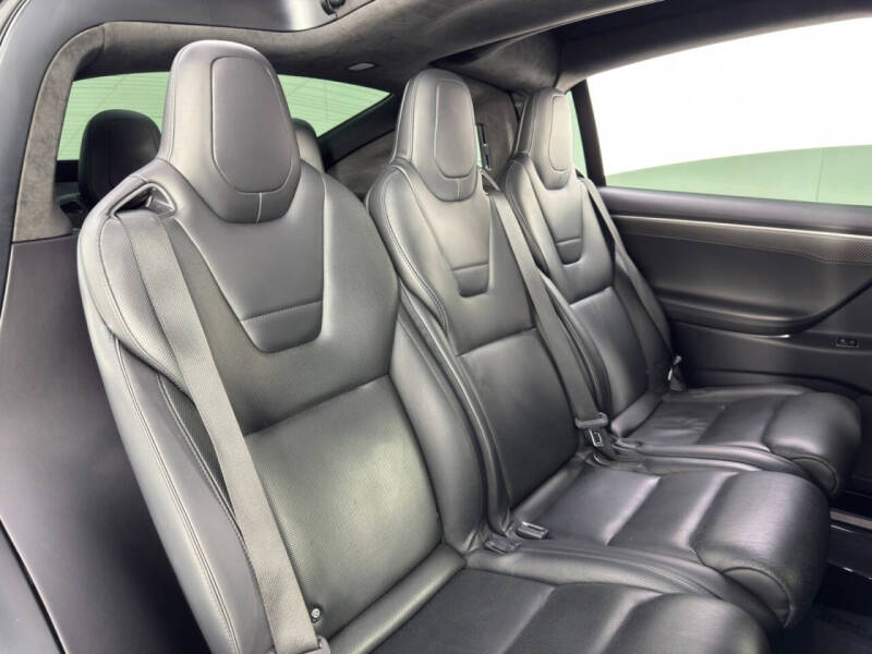 2016 Tesla Model X P90D