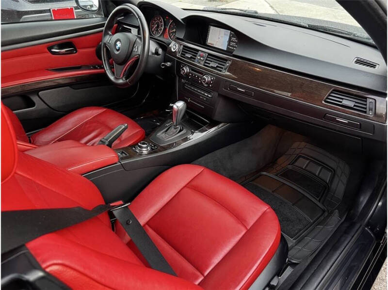 2012 BMW 3 Series 328i