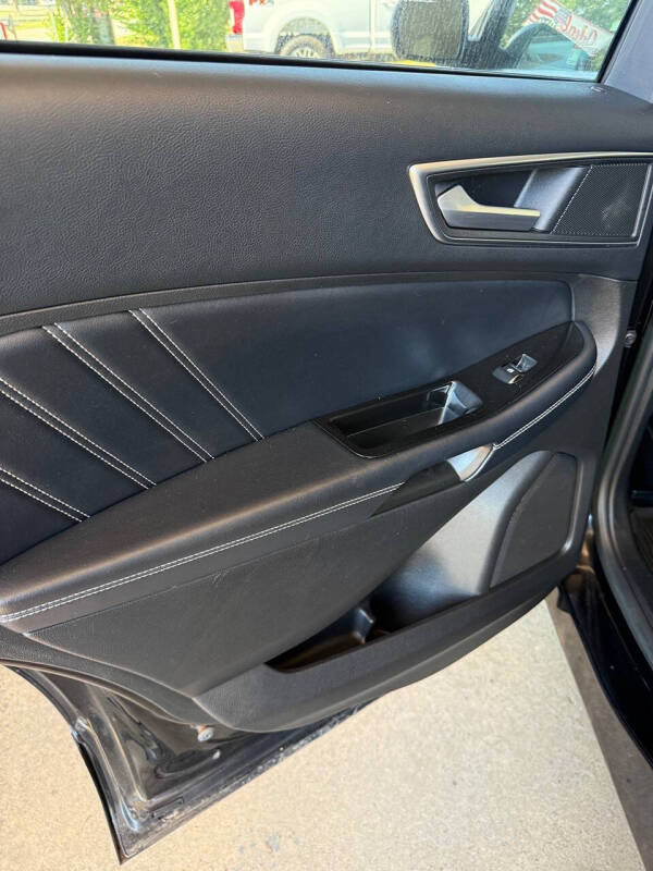 2017 Ford Edge Sport