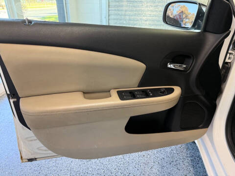 2012 Chrysler 200 Limited