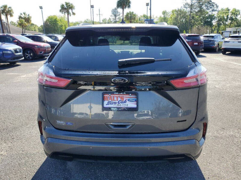 2024 Ford Edge SE