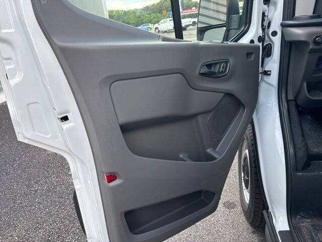 2025 Ford Transit