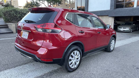 2017 Nissan Rogue S