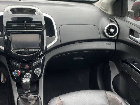 2014 Chevrolet Sonic RS Manual