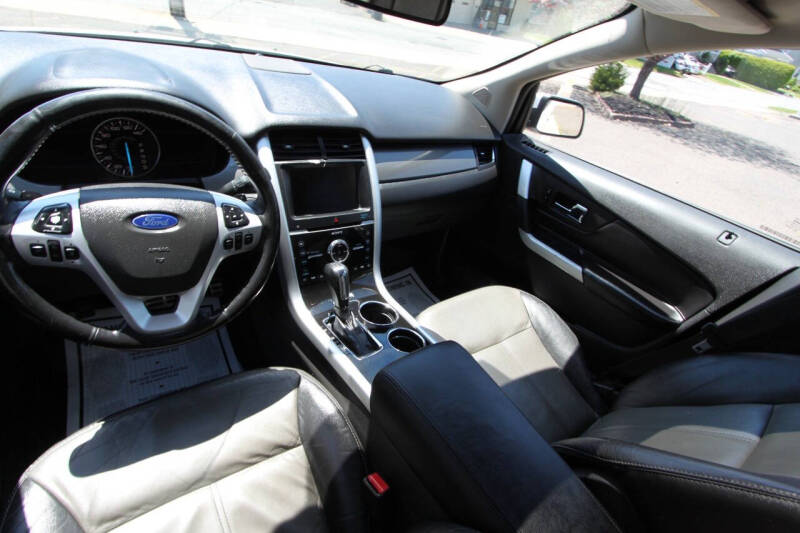 2013 Ford Edge Sport