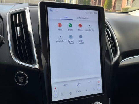 2023 Ford Edge Titanium