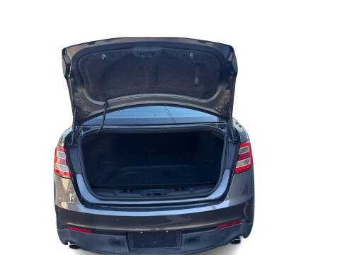 2015 Ford Taurus Limited