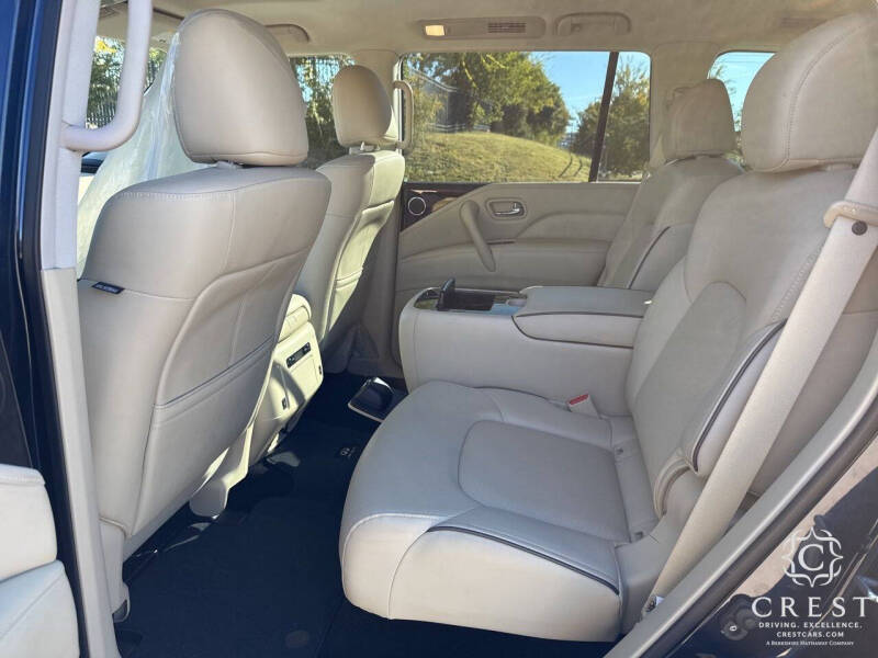 2022 Infiniti QX80 Luxe