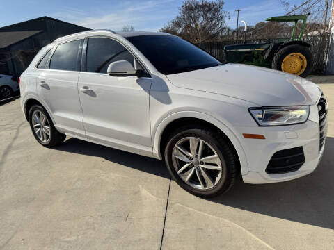 2017 Audi Q3 2.0T Premium Plus