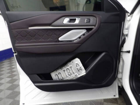 2025 Ford Explorer Platinum