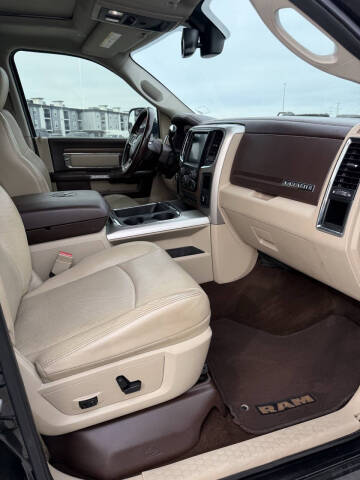 2017 RAM 2500 Laramie