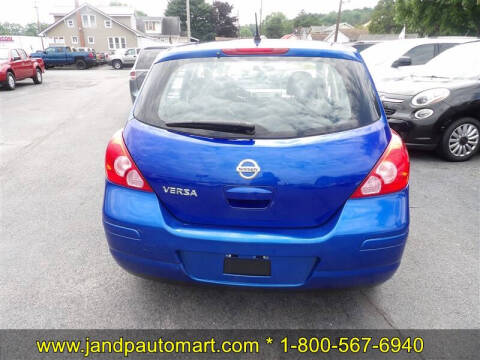 2011 Nissan Versa 1.8 S