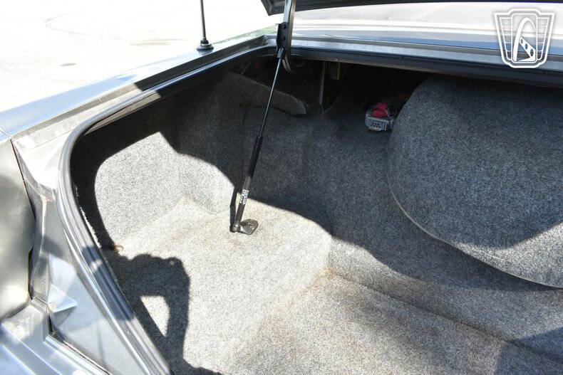 1981 Lincoln Mark VI