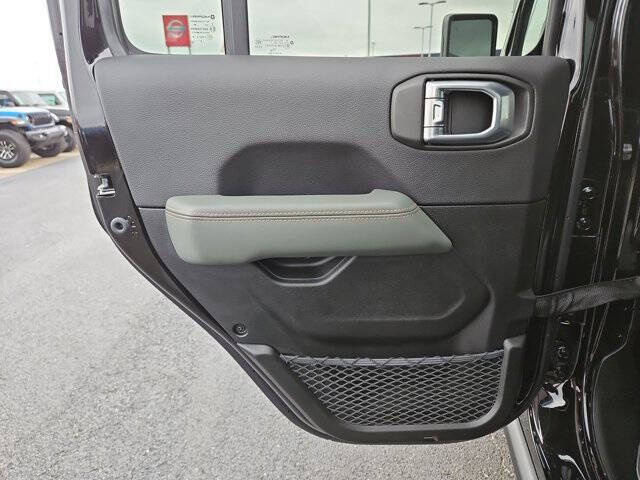 2026 Jeep Gladiator Mojave X