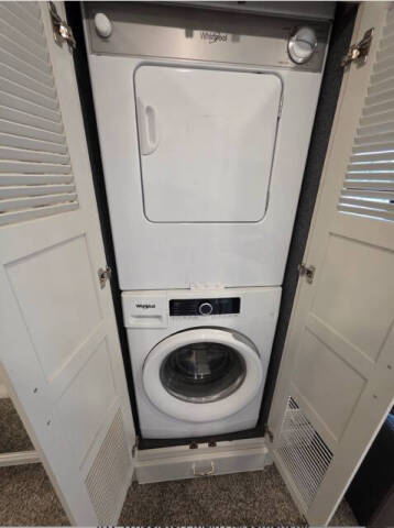 2022 Holiday Rambler Endeavor 38K