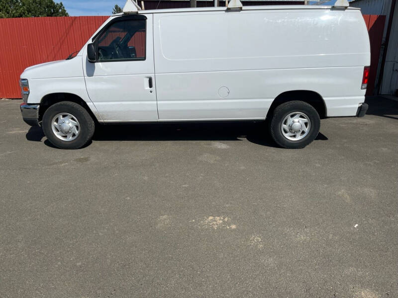 2012 Ford E-Series for sale at PREMIERMOTORS  INC. in Milton Freewater OR
