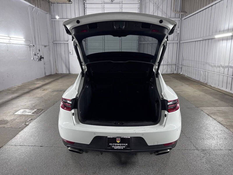 2018 Porsche Macan