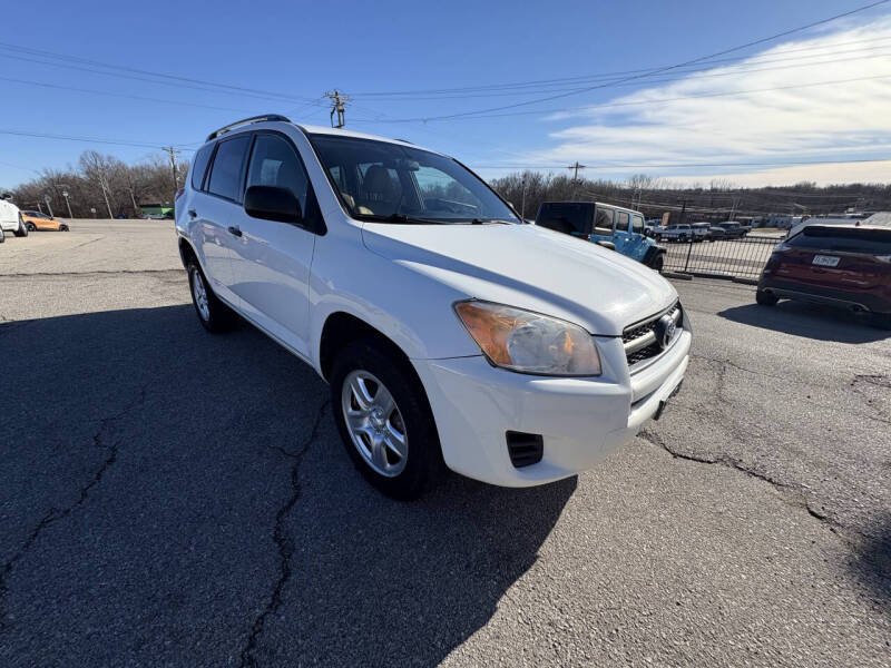 2009 Toyota RAV4 Base's photo