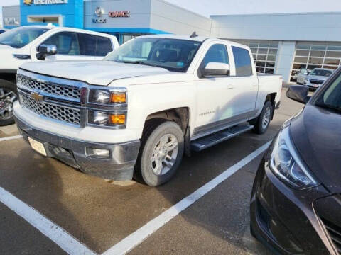 2015 Chevrolet Silverado 1500 for sale at Midway Auto Outlet in Kearney NE