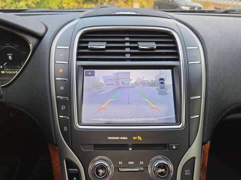 2020 Lincoln Nautilus Reserve