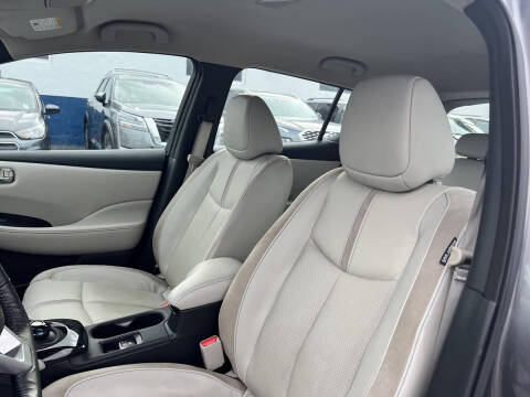 2021 Nissan LEAF SL PLUS