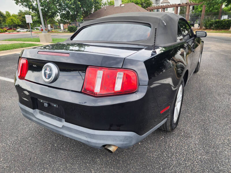 2010 Ford Mustang