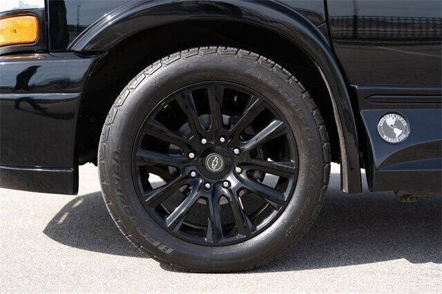 2021 Chevrolet Express 2500