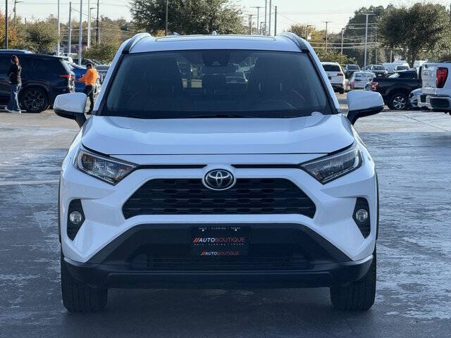 2020 Toyota RAV4 XLE Premium
