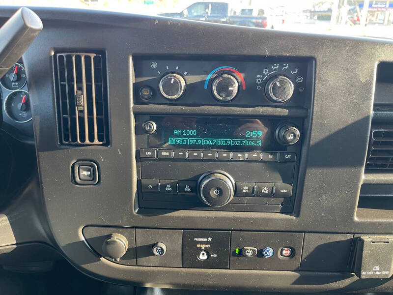 2019 GMC Savana 2500