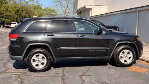 2016 Jeep Grand Cherokee Laredo