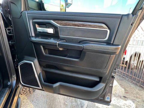 2019 RAM 2500 Laramie