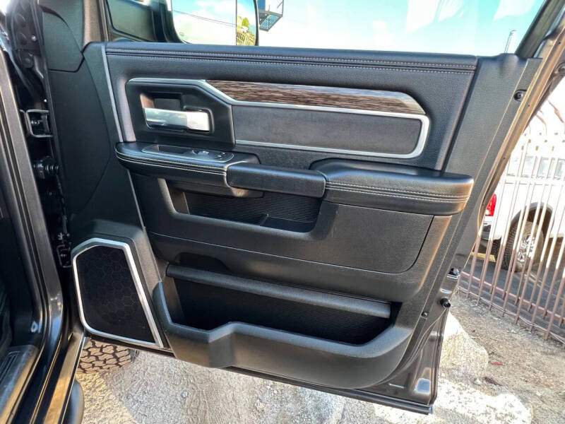 2019 RAM 2500 Laramie