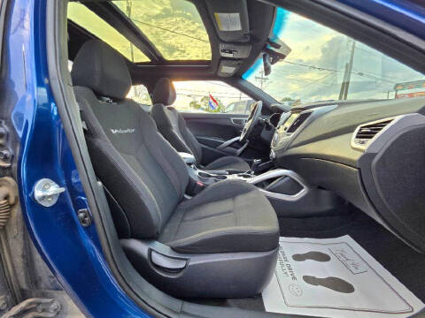 2017 Hyundai Veloster