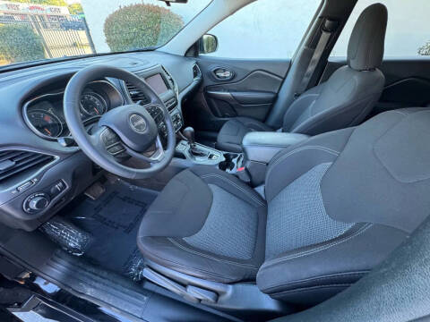 2020 Jeep Cherokee Latitude