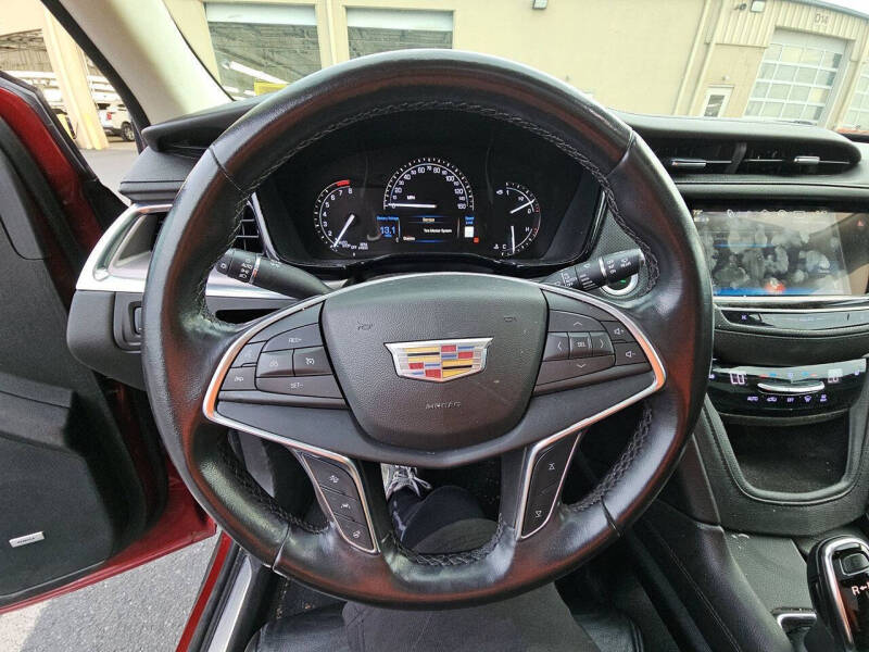 2018 Cadillac XT5 Luxury