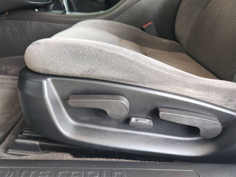 2007 Chevrolet Monte Carlo LT