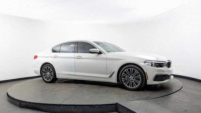 2019 BMW 5 Series 530i