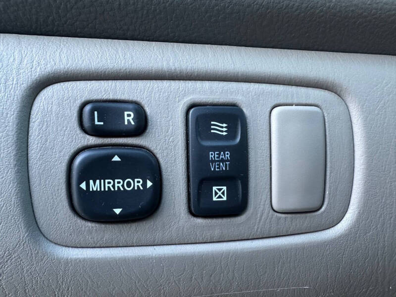 2006 Toyota Sienna LE 7 Passenger