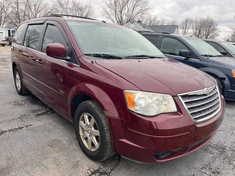 2008 Chrysler Town and Country for sale at HEDGES USED CARS in Carleton MI