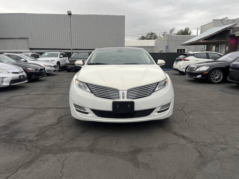 2013 Lincoln MKZ