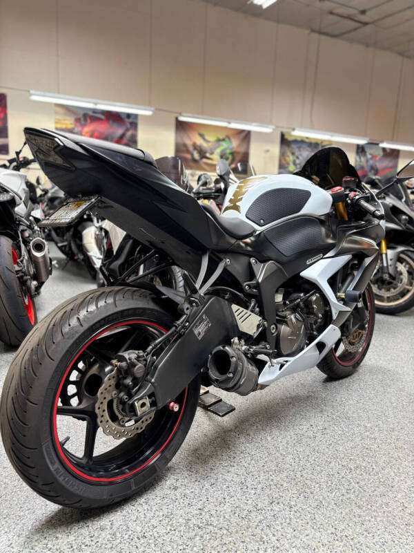 2013 Kawasaki Ninja ZX-6R