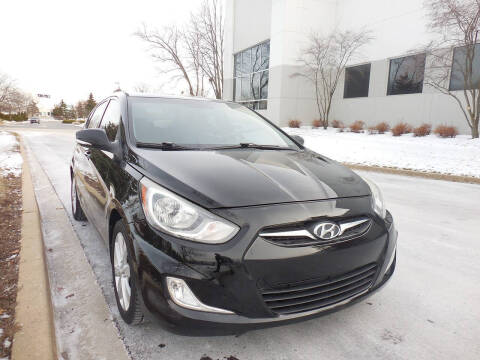 2013 Hyundai Accent SE