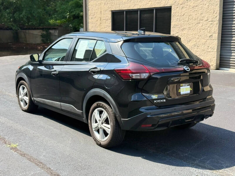 2021 Nissan Kicks S