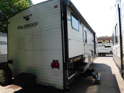 2017 Forest River Wildwood 27 DBK