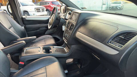 2017 Dodge Grand Caravan GT