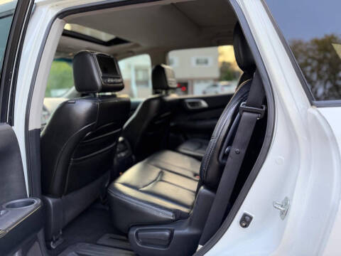 2013 Nissan Pathfinder SL