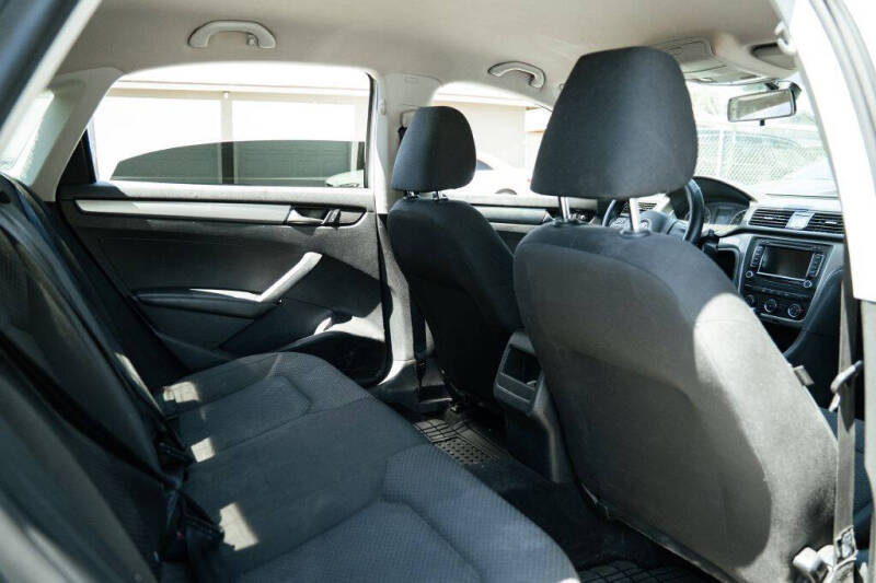2013 Volkswagen Passat