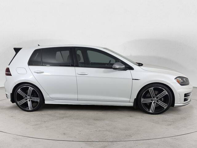 2016 Volkswagen Golf R