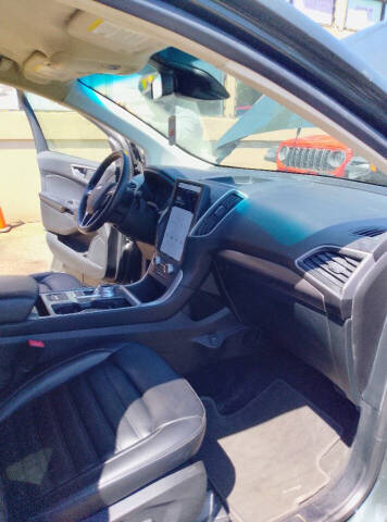 2023 Ford Edge SEL